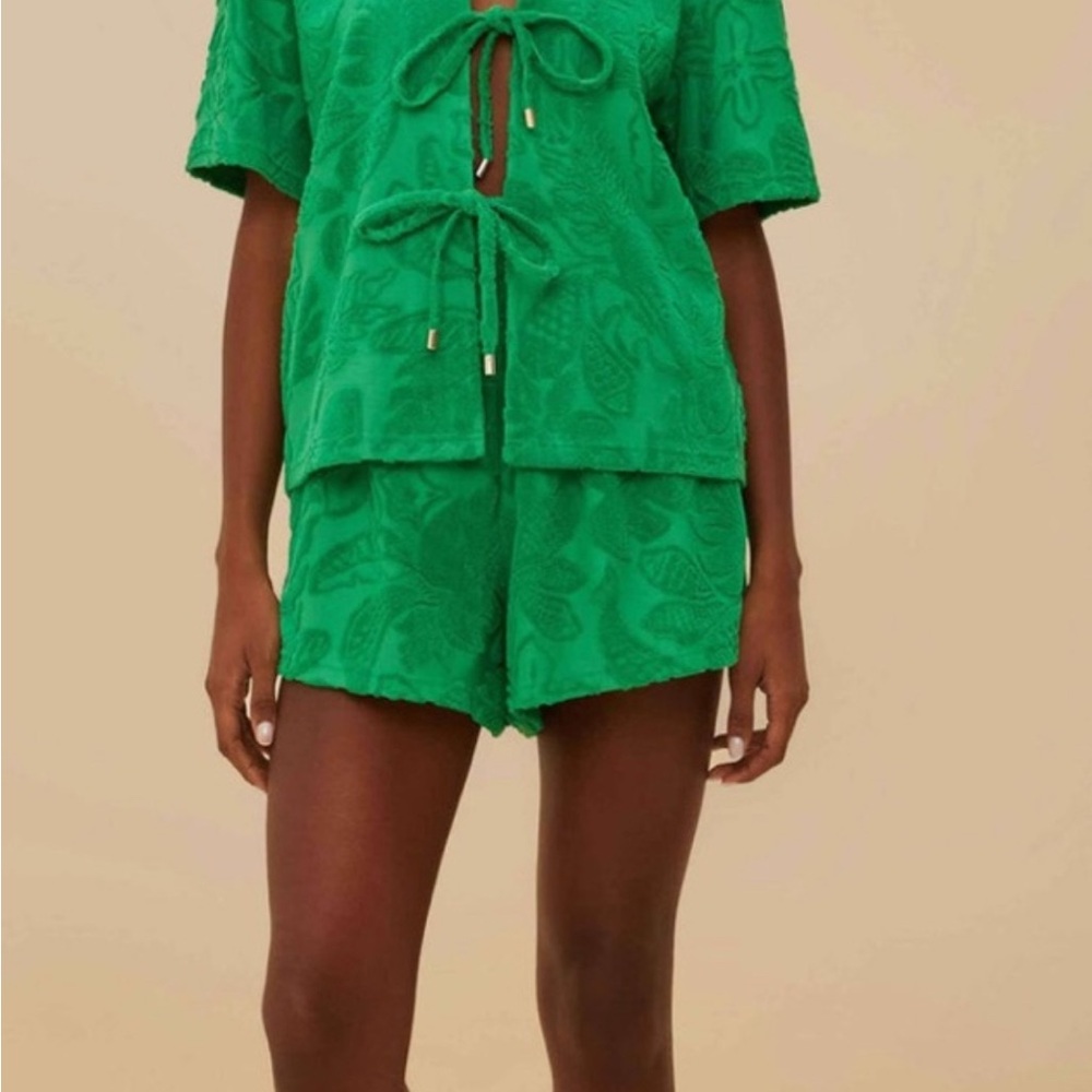 FARM RIO  Textured shorts NWT